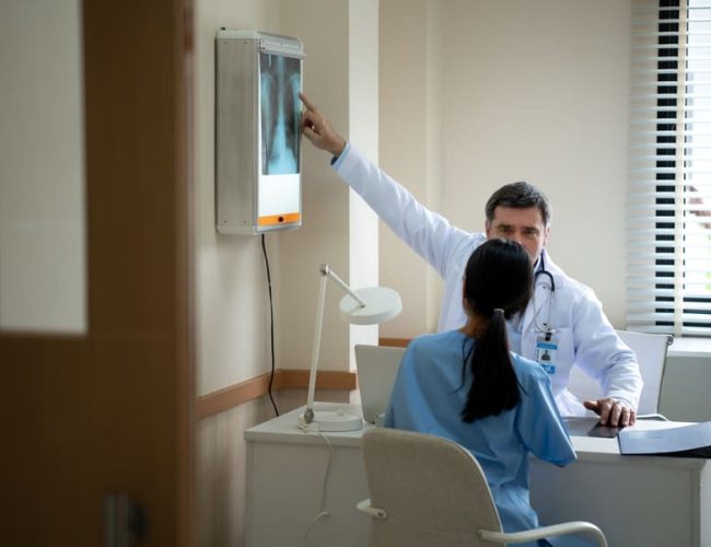 Consultas externas en Guatemala: especialidades médicas y espacios modernos para los pacientes